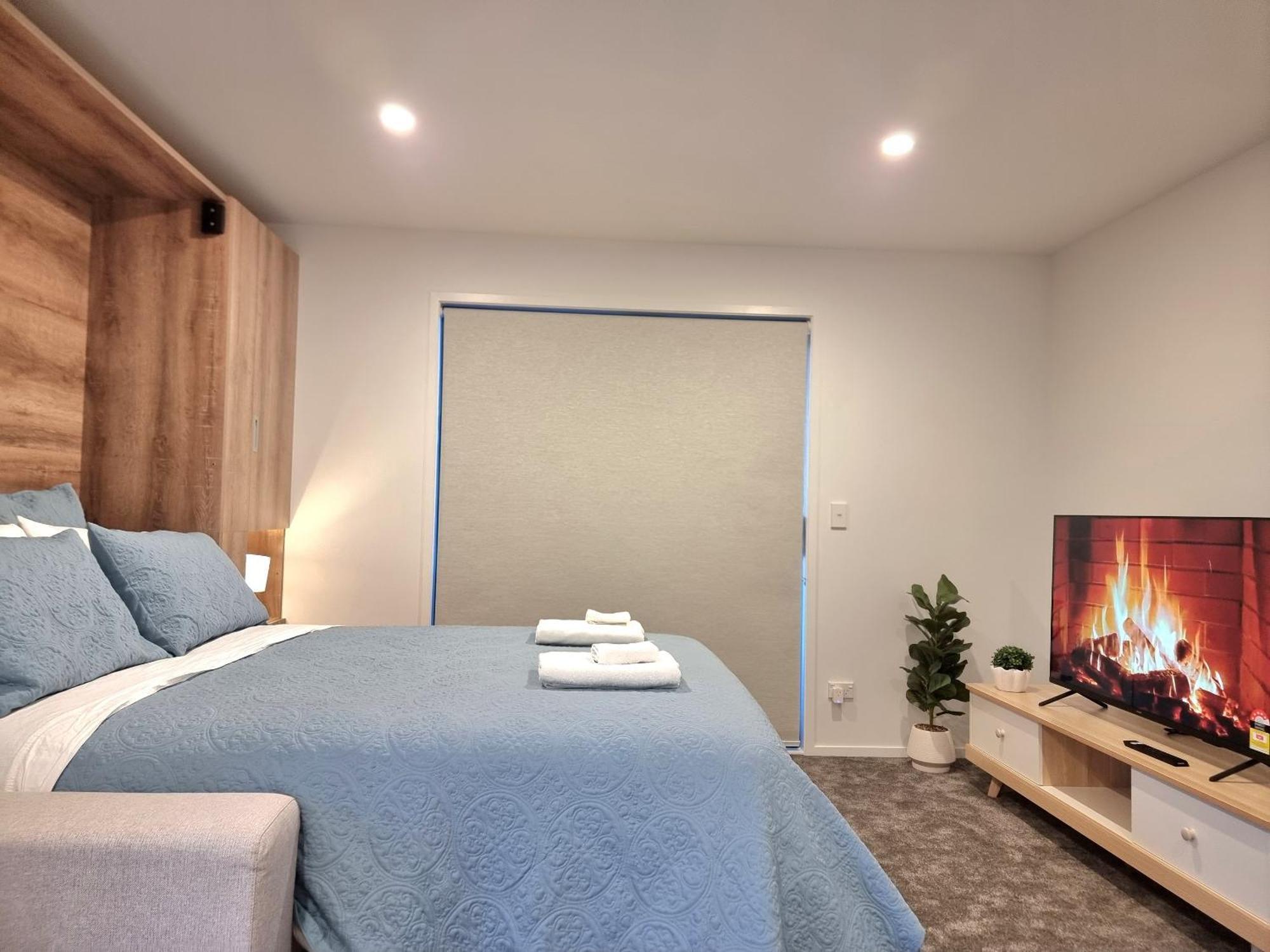 Brand New Central Studio On Wilmer Christchurch Eksteriør billede